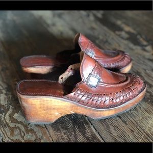 Vintage clogs